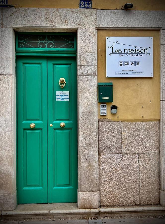 La Maison Manfredonia Buitenkant foto